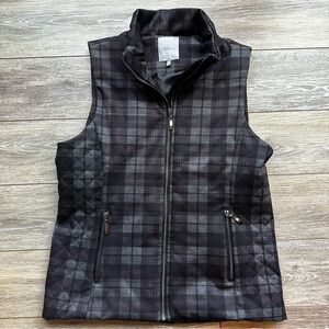 Lemon Tart‎ Kallen Ponte Quilted Soft Puffer Vest from Stitch Fix L